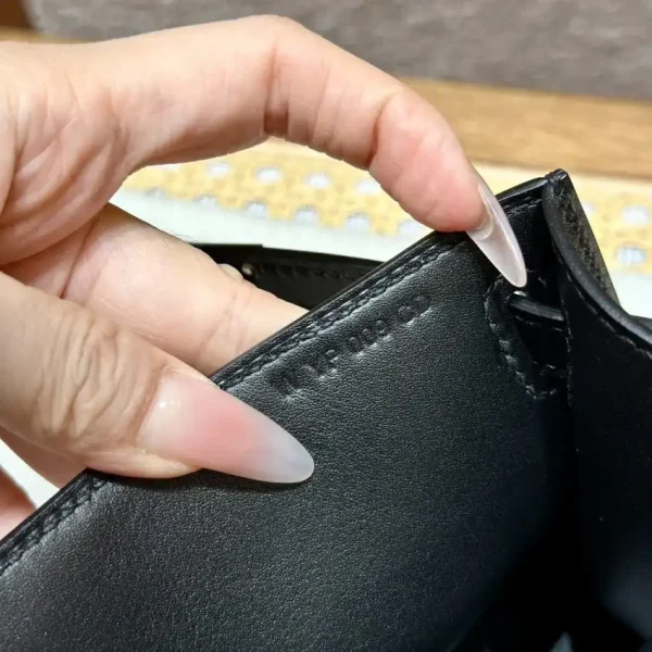 Hermes Kelly Pochette Swift Black - Image 12