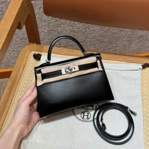 Hermes Kelly  Black Box