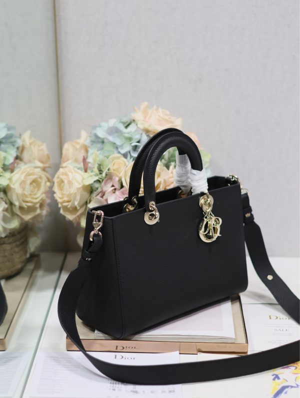 Dior Handbag Black Pebbled Calfskin - Image 7