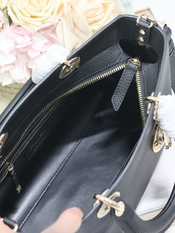 Dior Handbag Black Pebbled Calfskin - Image 3