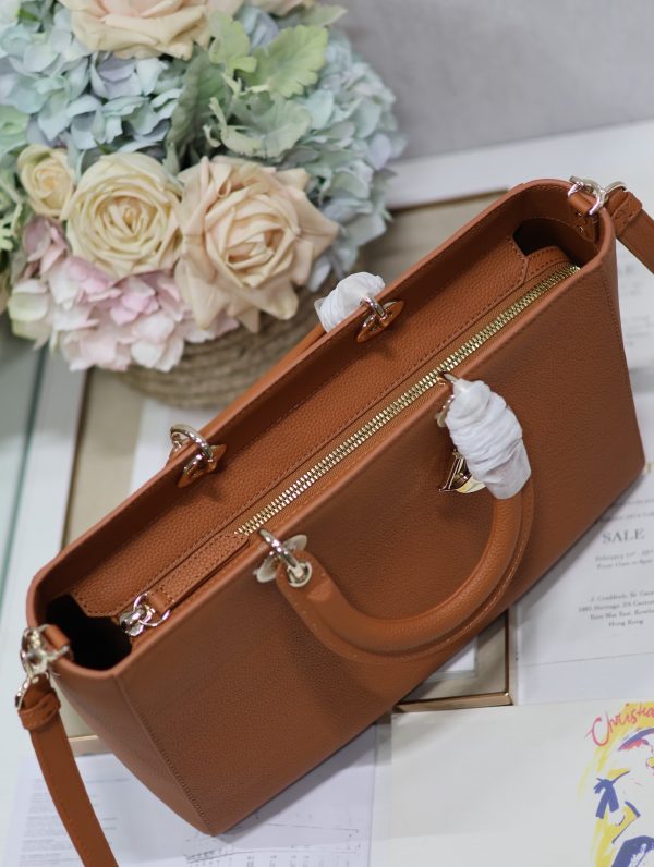 Dior Handbag Brown Oversized Cannage - Image 10