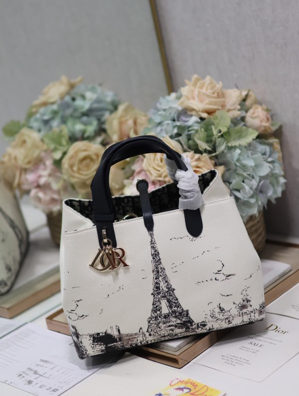 Medium Dior Toujours Eiffel Tower Handbag - Image 3