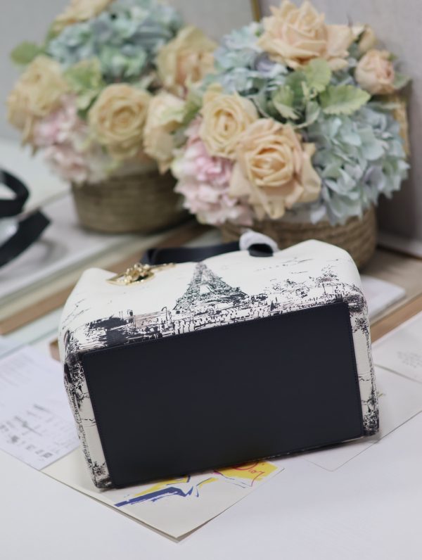 Medium Dior Toujours Eiffel Tower Handbag - Image 9