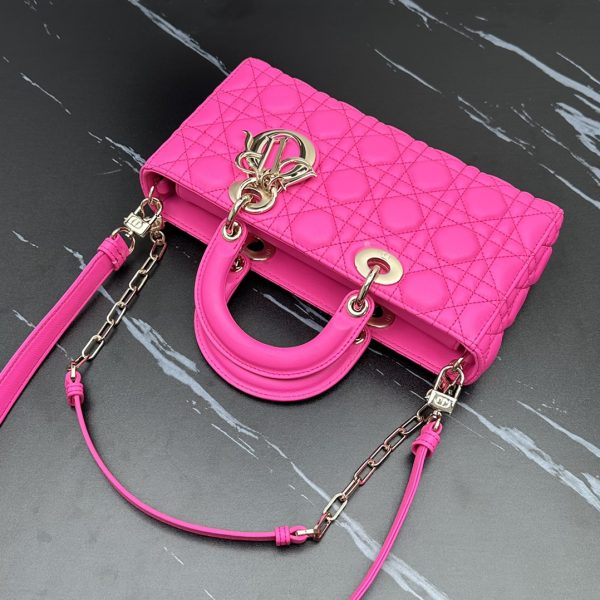 𝗗𝗶𝗼𝗿 𝗗 𝗝𝗼𝘆 𝗯𝗮𝗴 Hot Pink Sheepskin - Image 2