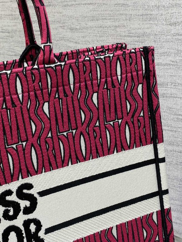 Dior Red Miss Dior Allover Embroidery Bag - Image 3