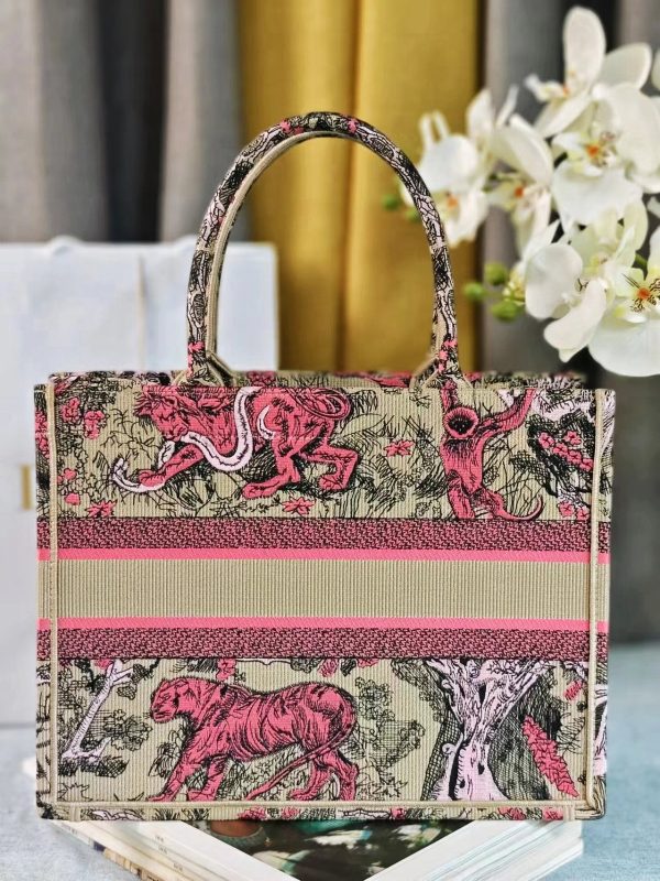 The Dior Book Tote Pink Color - Image 5