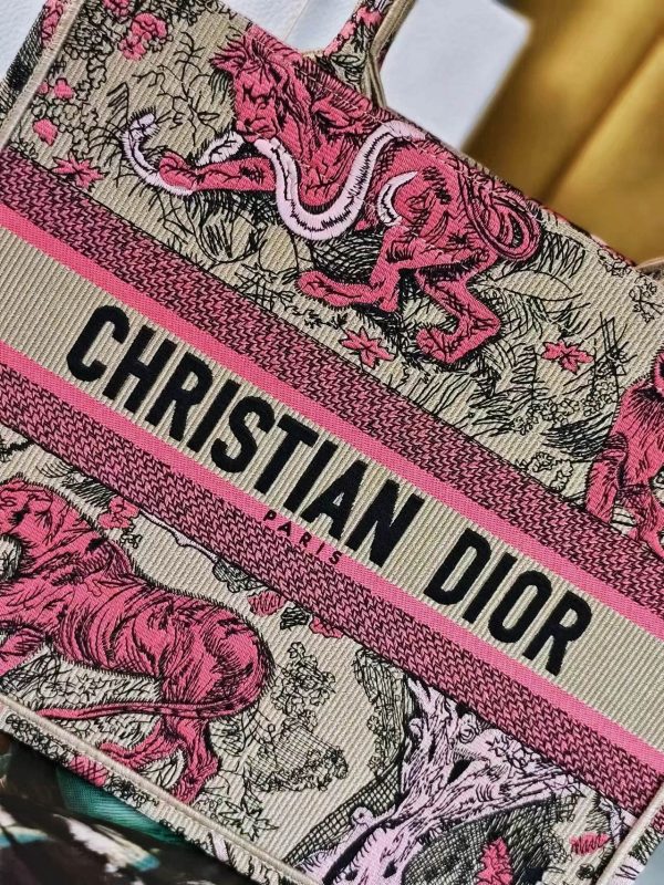 The Dior Book Tote Pink Color - Image 6