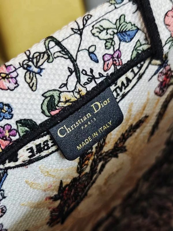 Dior Purple Fabric Tote Bag - Image 8