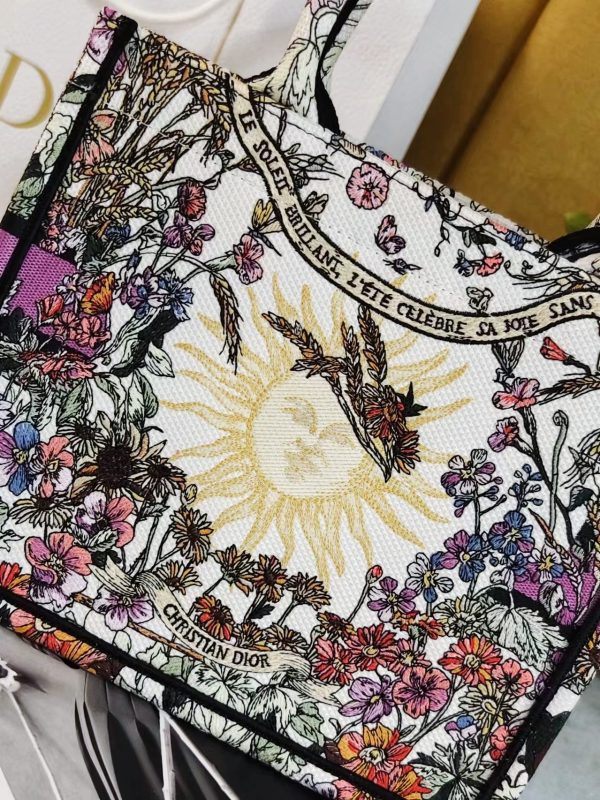Dior Purple Fabric Tote Bag - Image 9