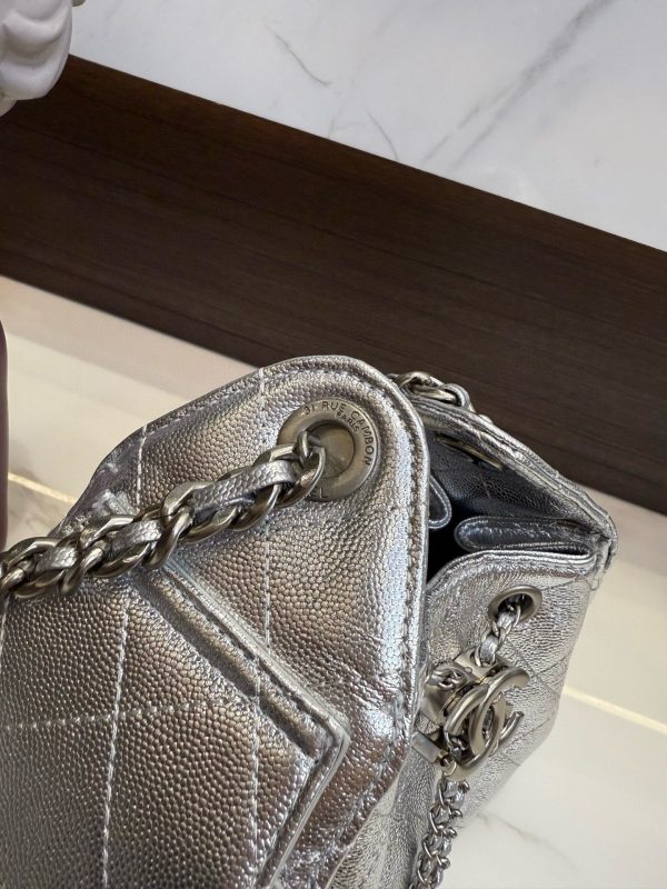 CHANEL Drawstring Bucket Bag - Image 4