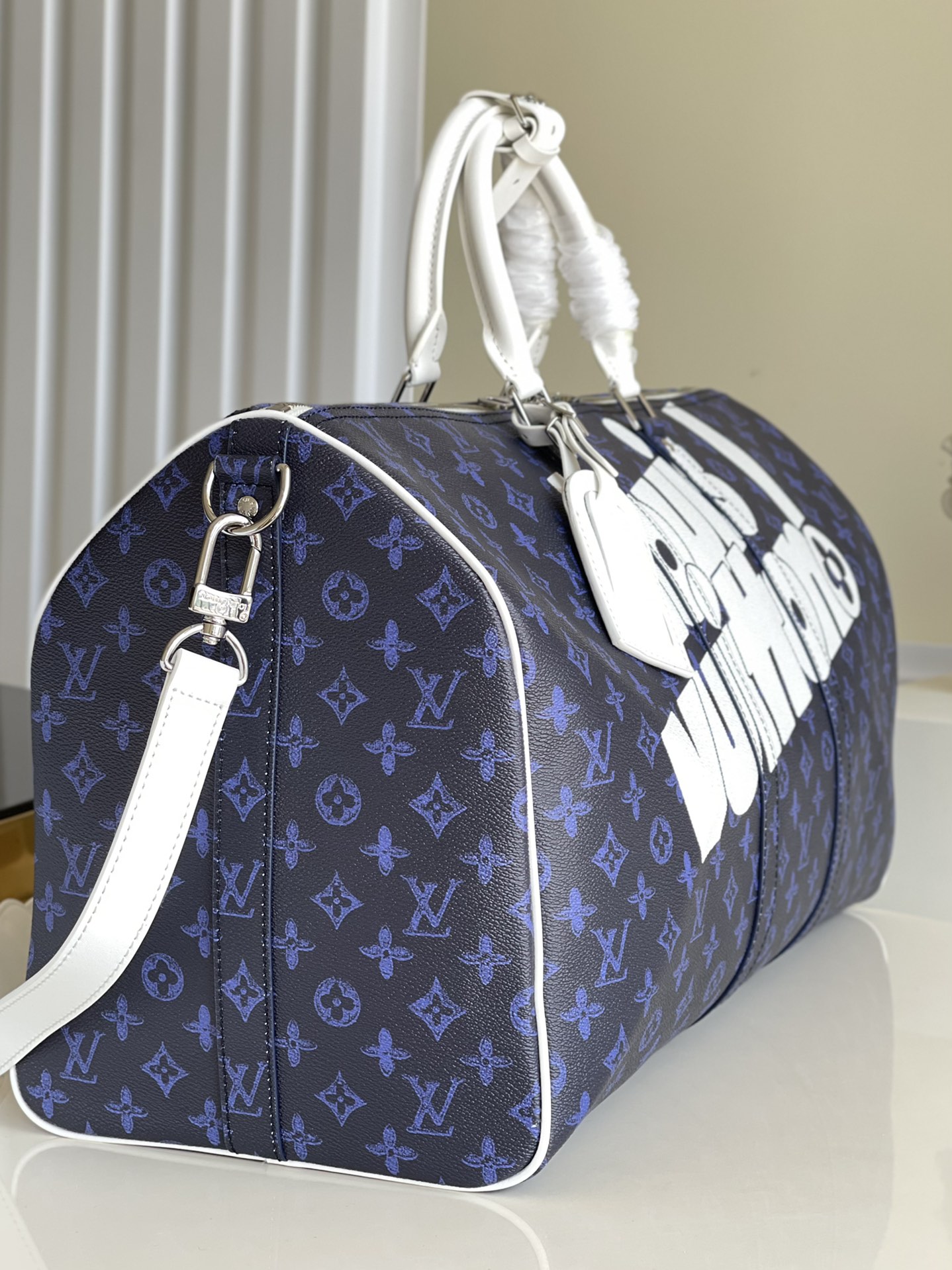 Keepall Bandouliere 55 Travel Bag - Image 3