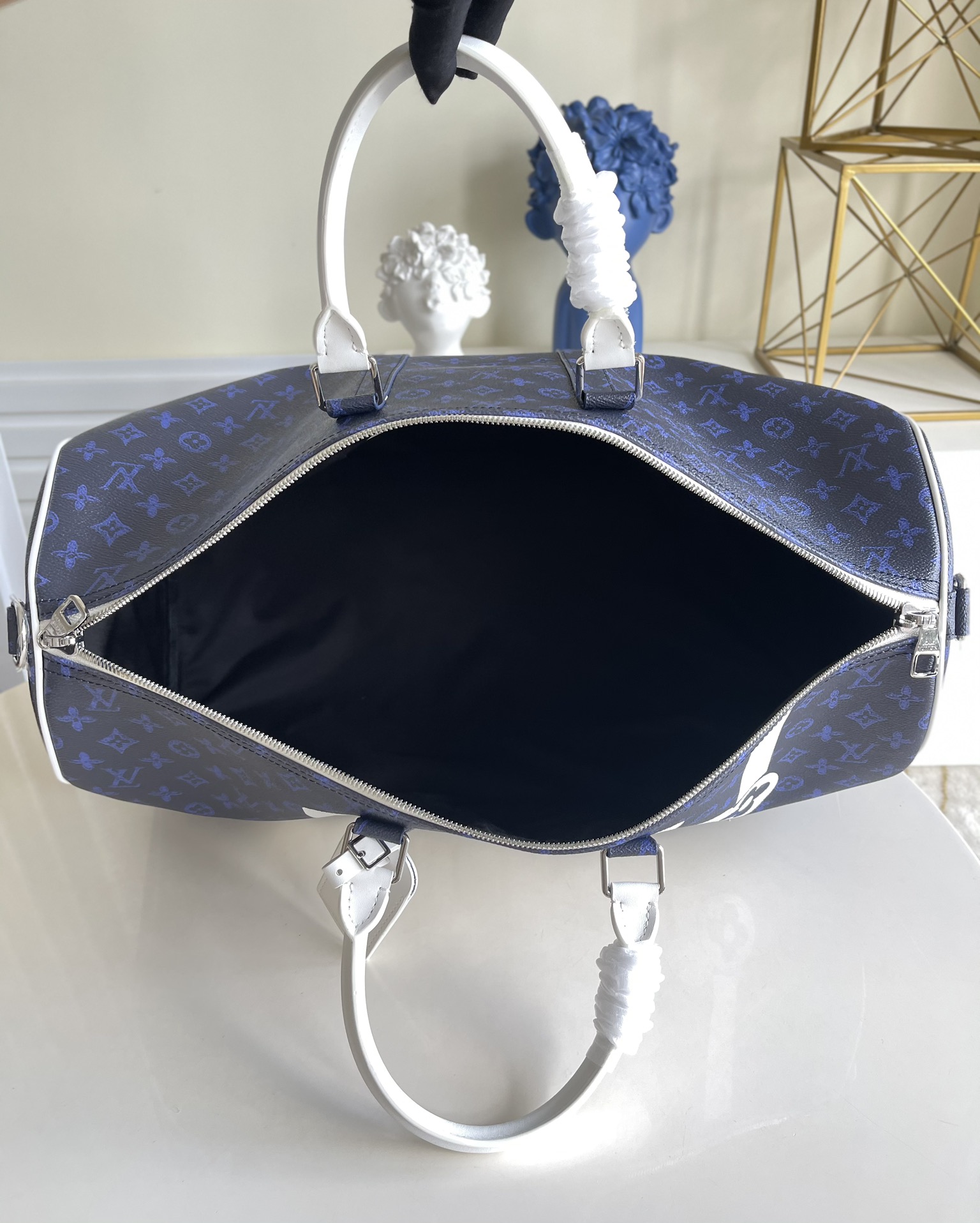 Keepall Bandouliere 55 Travel Bag - Image 2