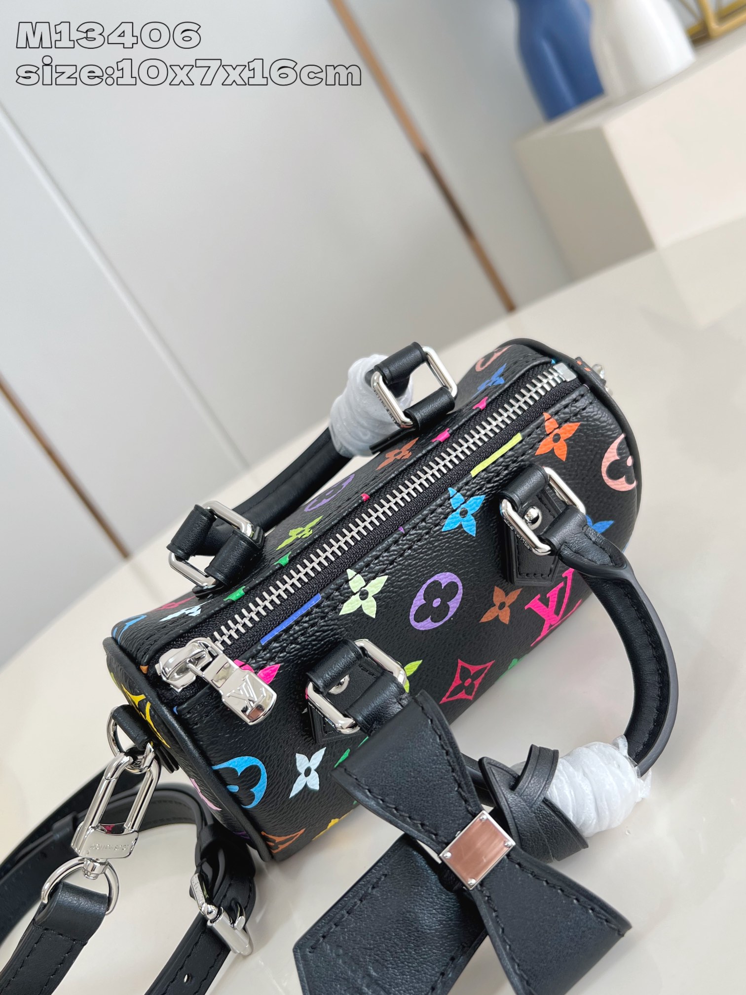 LV Black Nano Speedy Handbag - Image 10