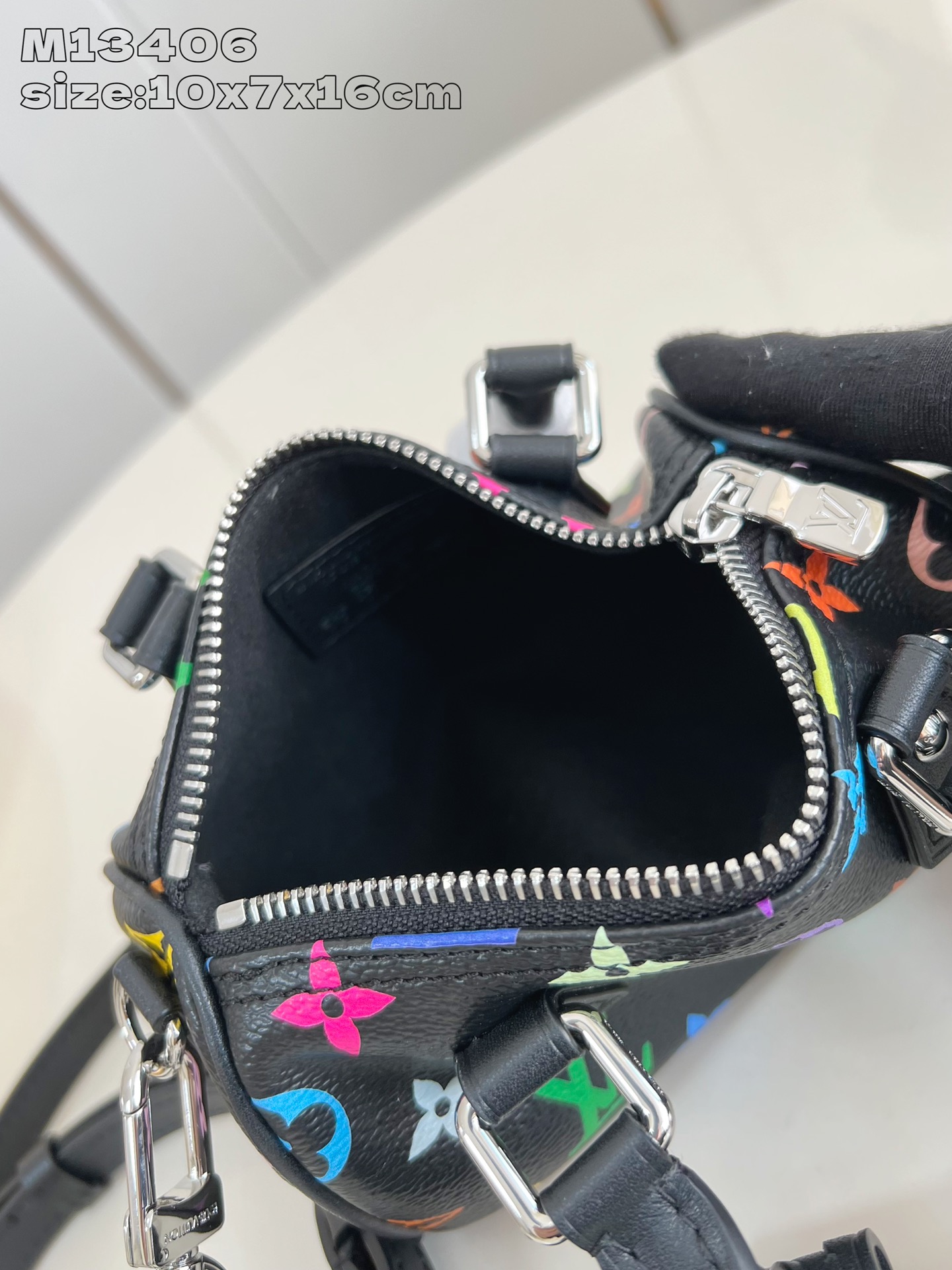 LV Black Nano Speedy Handbag - Image 6