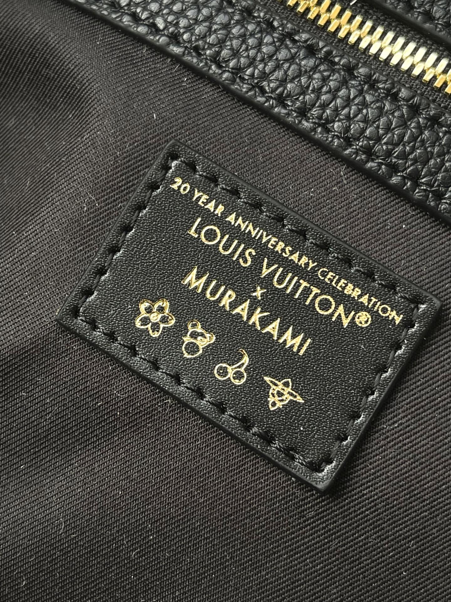 Keepall Bandouliere 45 Travel Bag Colorful Panda - Image 9