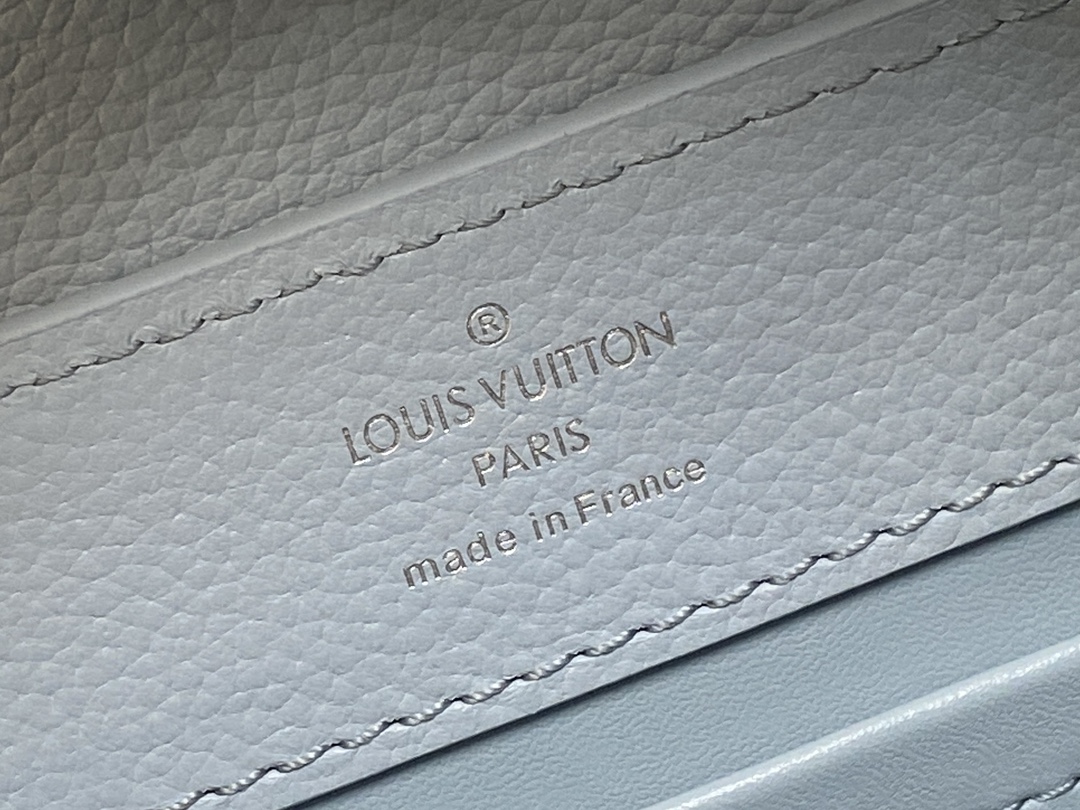 Capucines East-West Mini Handbag - Image 9