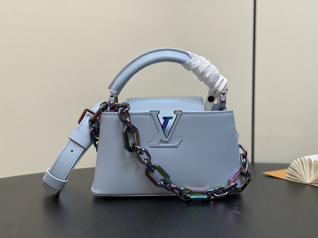 Capucines East-West Mini Handbag