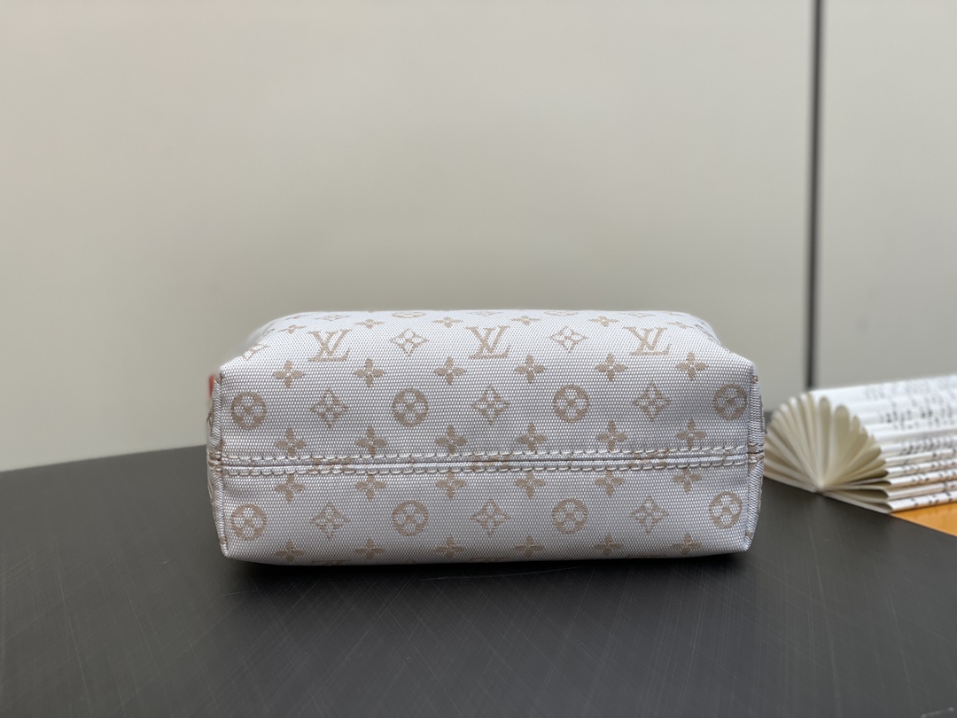 White Mini Lunchbox Bag Moon Bag - Image 3