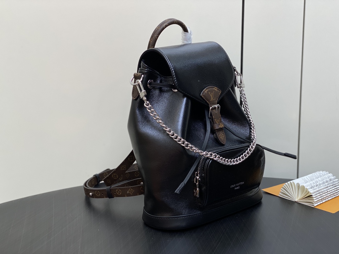 The Montsouris Black Small Backpack - Image 2