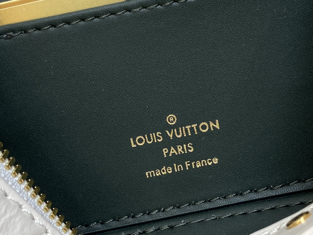 White Full Leather Embossed Cosmetic Bag - Image 7