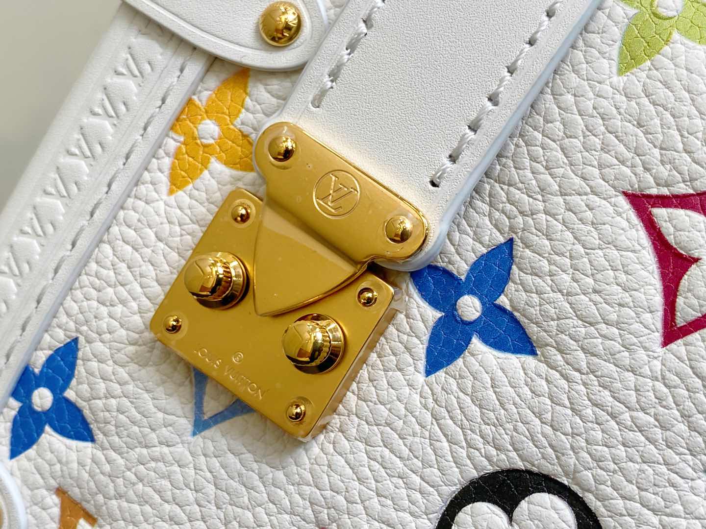 White Full Leather Soft Box Side Trunk Medium Handbag - Image 3