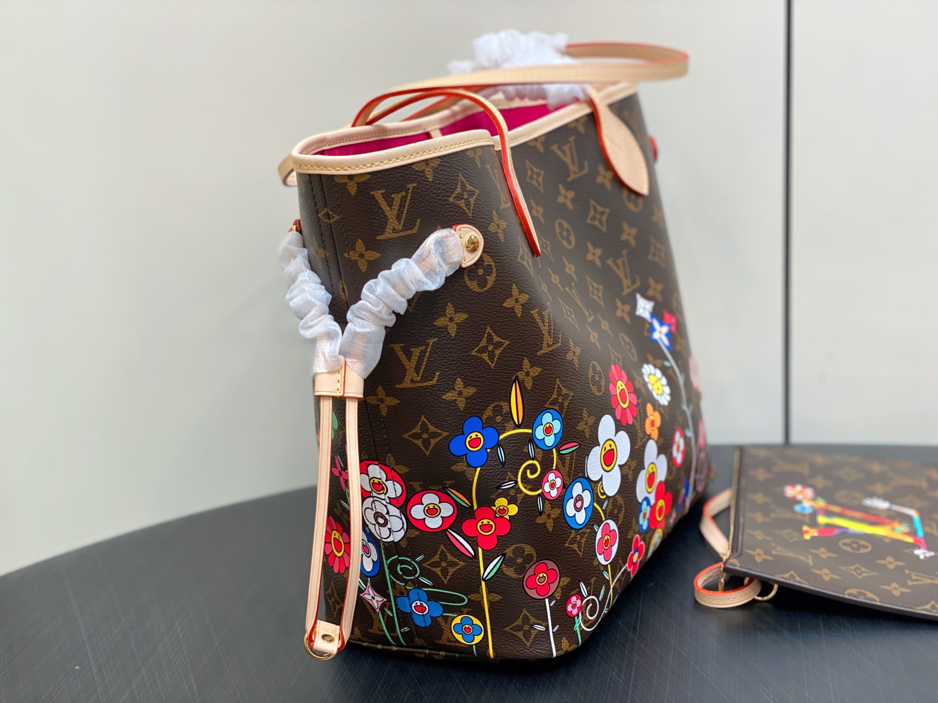 NEVERFULL Medium Floral Shopping Bag - Image 3